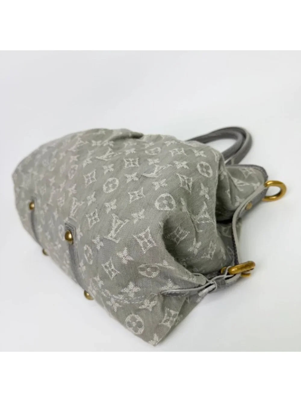 Louis Vuitton this authentic